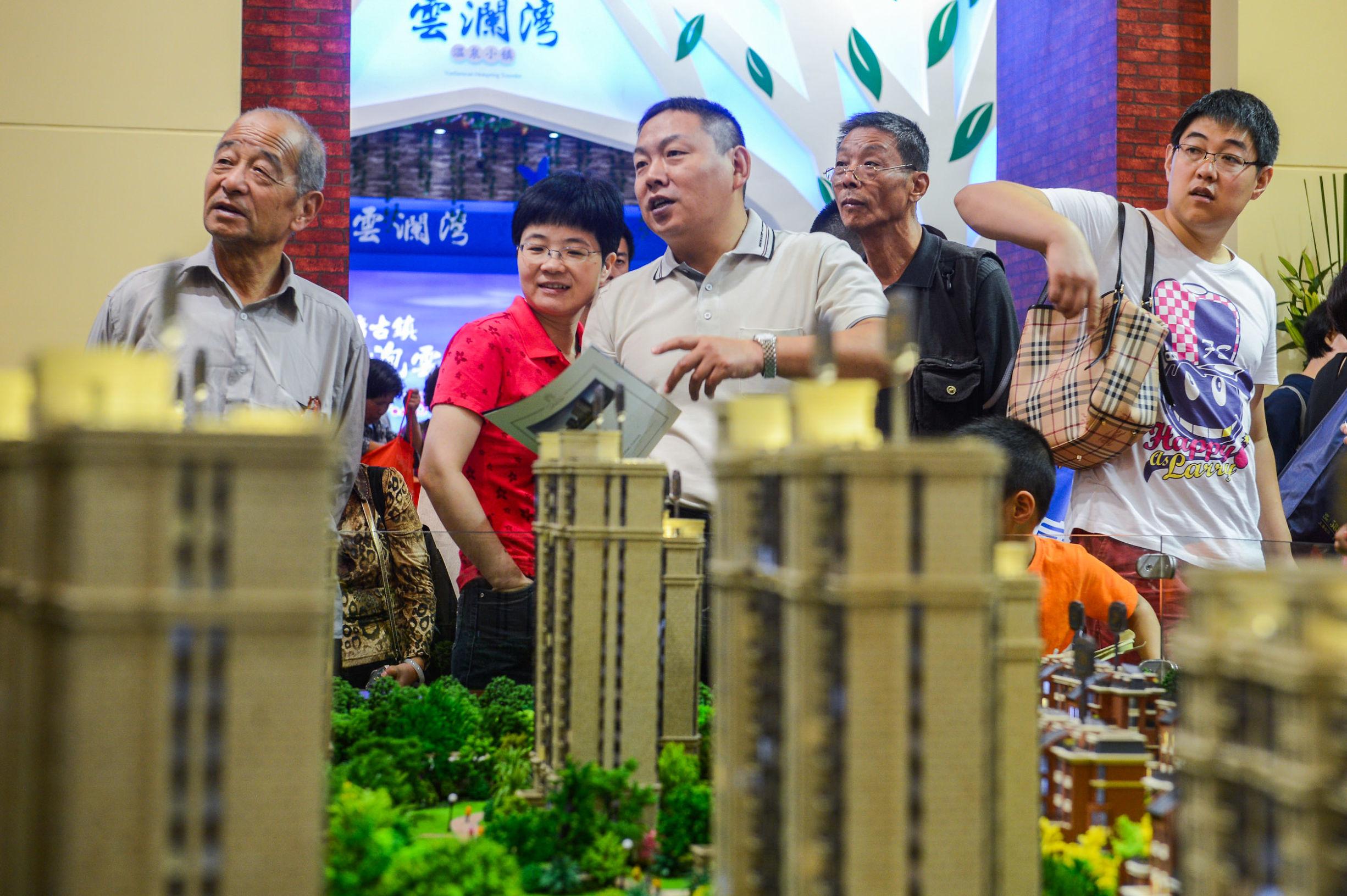 上海房价最新走势深度解析，繁荣背后的洞察