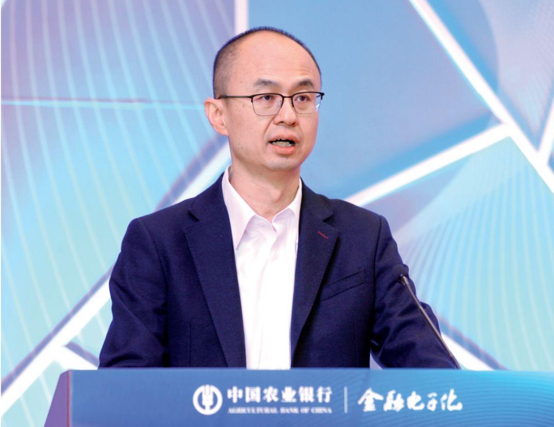 最新科技产品引领未来，激发无限想象潜力