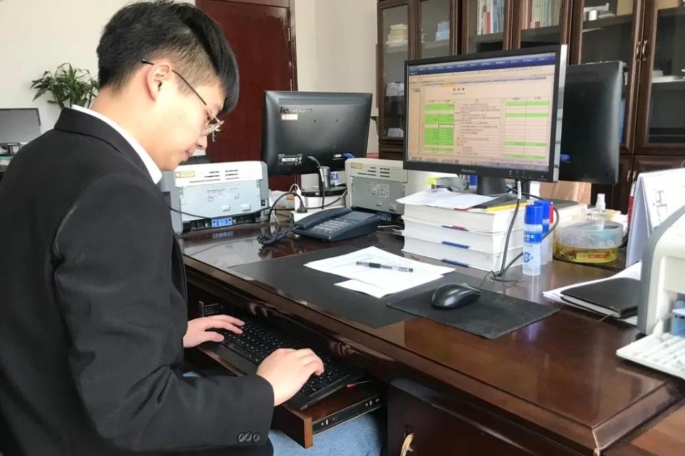 冀中能源引领未来能源转型，成为新动力之源