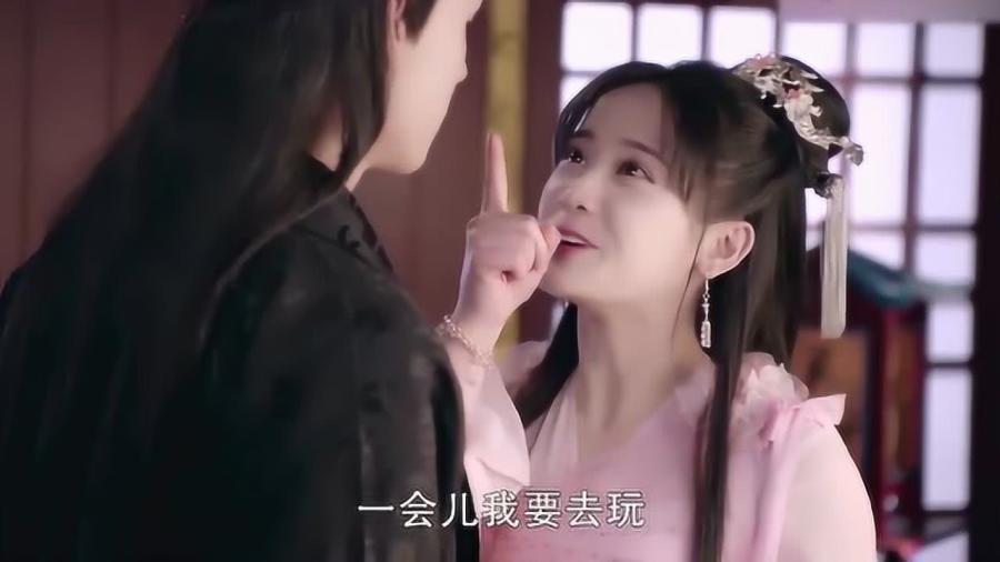 穿越共妻，探索未知世界的情感交织之旅