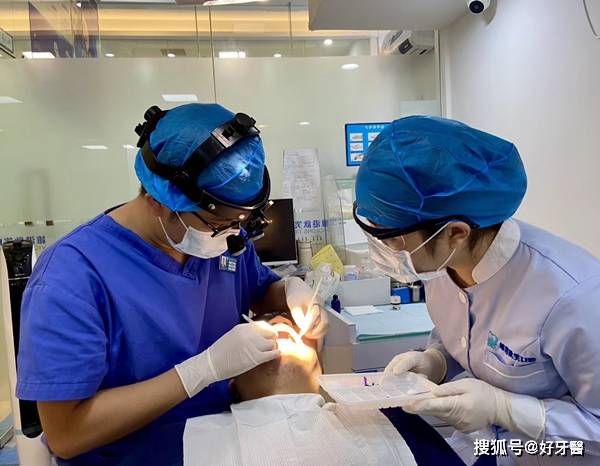 最新牙医科技重塑口腔健康未来，未来之光探索之旅