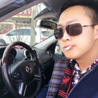 谢哥最新号，引领潮流，传递正能量，打造正能量新风尚！