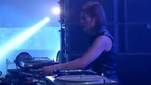 最新最火DJ，音乐风潮中的璀璨引领者