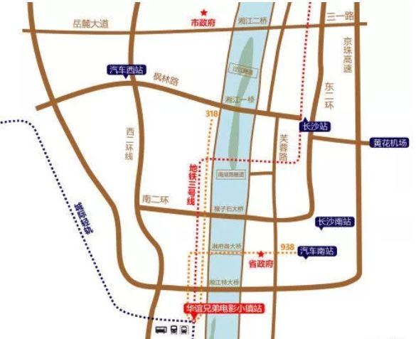 公交车上的电影，流动的光影与生活交响